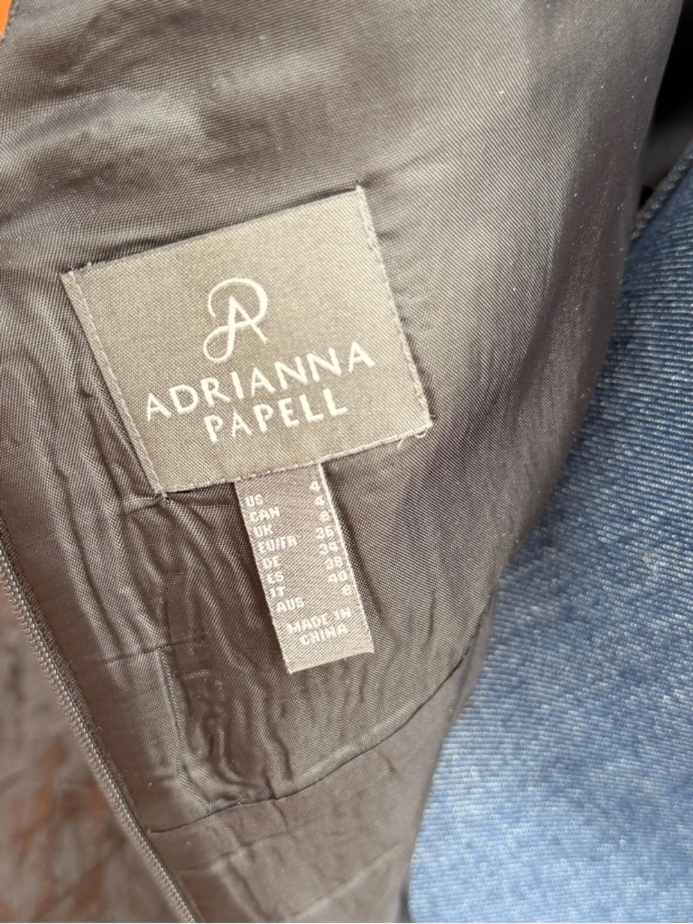 Adrianna Papell Black Jacquard Sequin Gown elegant formal dress 4 - Picture 7 of 9